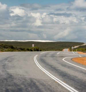 endless road in West Australia
